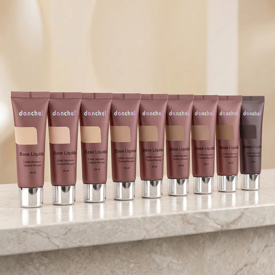 Long-Lasting Velvet Matte Liquid Foundation