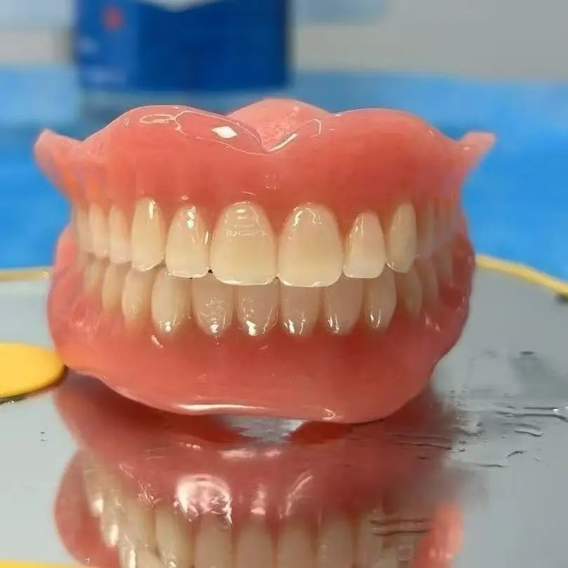 Full Mouth Denture Set with Portable Storage Case